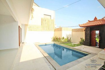 Image 3 from 2 Bedroom Unfurnished Villa For Yearly Rental in Batu Bolong