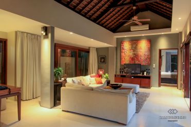 Image 3 from 2 bedroom villa for monthly rental near Kayu Aya Beach