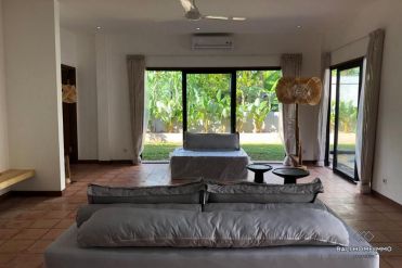 Image 1 from Villa 2 kamar tidur disewakan jangka panjang di Umalas