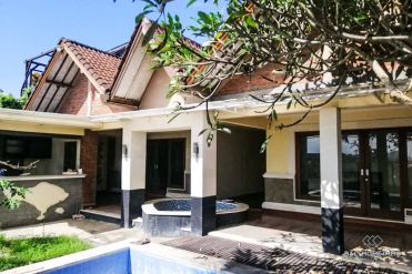 Image 1 from 2 Units of Villa Unfurnished For Sale Freehold in Berawa - Canggu