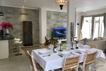 Image 1 from 3 Bedroom Townhouse For Sale Freehold in Seminyak