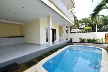Image 1 from 3 Bedroom Unfurnished Villa For Yearly Rental in Berawa - Canggu