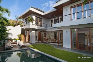 Image 1 from 3 Bedroom Villa For Long Term Rental Near Batu Belig Beach