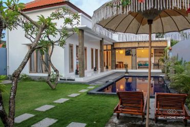 Image 3 from 3 Bedroom Villa For Monthly Rental in Canggu - Batu Bolong