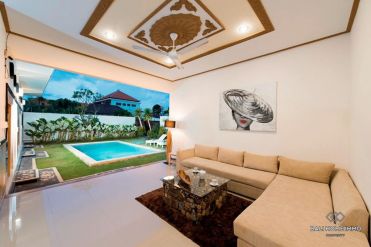 Image 2 from 3 Bedroom villa for monthly rental in Petitenget