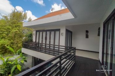 Image 2 from Villa 3 chambres à vendre en pleine propriété à Berawa - Canggu