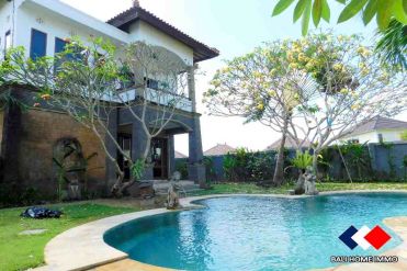Image 1 from 3 Bedroom Villa For Sale Freehold in Pererenan