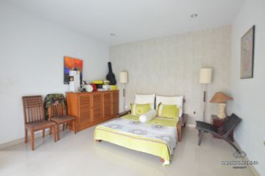Image 2 from Villa de 3 chambres à vendre en pleine propriété à Umalas