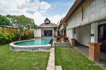 Image 2 from 3 Bedroom Villa For Monthly Rent In Batu Bolong, Canggu