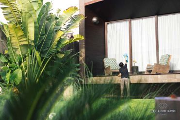 Image 3 from Villa de designer de 4 chambres à vendre à leasehold à Batu Bolong
