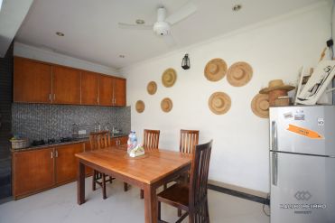 Image 3 from Villa de 4 chambres en location mensuelle et annuelle à Berawa