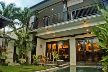 Image 2 from 4 Bedroom Villa For Monthly & Yearly Rental Near Batu Bolong Beach