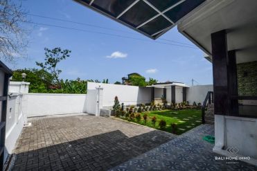 Image 2 from 4 Bedroom Villa For Sale Freehold in Uluwatu