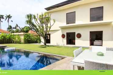 Image 2 from 4 Bedroom Villa For Sale Leasehold in Sanur