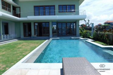 Image 2 from 5 Bedroom Villa For Sale Freehold in Canggu