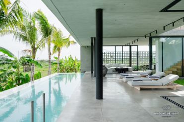 Image 3 from 5 Bedroom Villa For Sale in Canggu