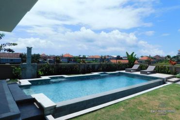 Image 3 from 5 Bedroom Villa For Sale Leasehold in North Canggu