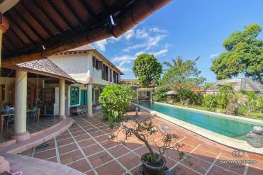 Image 2 from 4 Bedroom Villa For Sale Leasehold in Umalas