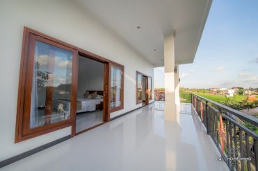 Image 3 from 5 Bedroom Villa For Rent & Lease in Canggu