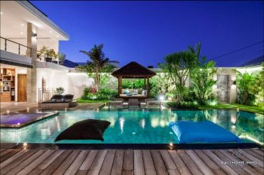 Image 2 from 5 Bedroom Villa For Yearly Rental Near Berawa Beach