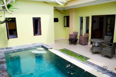 Image 1 from 6 Bedroom Villa For Sale Freehold in Umalas