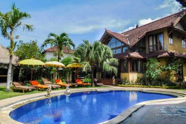 Image 1 from 8 Bedroom Villa For Yearly Rental Near Nelayan Beach