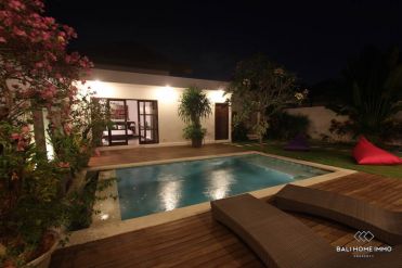 Image 3 from 2 Bedroom Villa for Sale Leasehold in Batu Belig