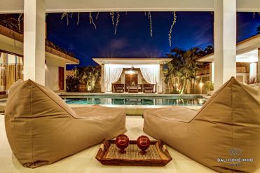 Image 2 from 2 Units of 3 Bedroom Villa in a Complex for Sale Leasehold in Seminyak