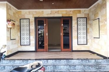 Image 2 from 3 Bedroom Unfurnished House For Yearly Rental & Sale Freehold in Sanur