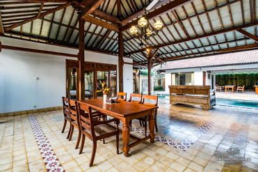 Image 3 from 3 bedroom villa for monthly & yearly rental in Seminyak