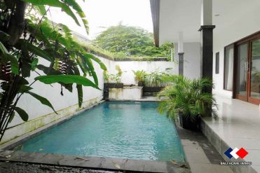 Image 2 from 3 Bedroom Villa For Rent in Umalas