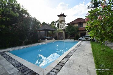 Image 1 from 3 Bedroom Villa For Sale Leasehold near Echo Beach - Canggu