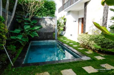 Image 3 from 3 Bedroom Villa for Yearly Rent in Batu Belig