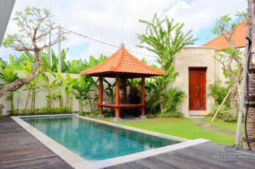 Image 1 from 3 Bedroom Villa for Yearly Rent in Berawa, Canggu