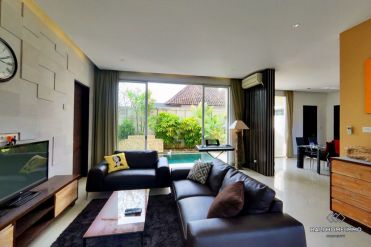 Image 3 from 3 bedroom villa for yearly rental in Berawa