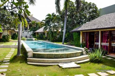 Image 2 from 4 Bedroom Tropical Villa For Yearly Rental in Umalas