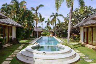 Image 1 from Villa tropicale de 4 chambres à louer à l'année à Umalas