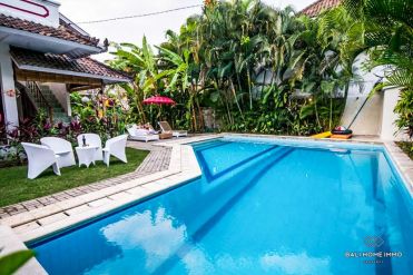 Image 3 from 4 Bedroom Villa For Yearly Rental in Seminyak