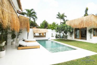 Image 1 from 5 Bedroom Villa For Sale & Yearly Rental in Umalas