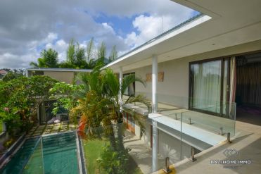 Image 1 from 5 Bedroom Villa For Yearly Rental in North Pererenan