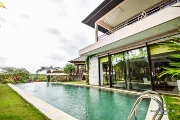Image 2 from Villa 4 chambres avec vue sur la plage à vendre en pleine propriété à Yeh Gangga - Tanah Lot Area