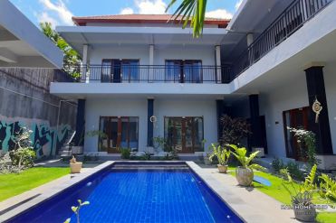 Image 1 from Guest House For Sale & Long Term Rental On Batu Bolong Beach