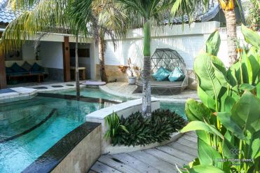 Image 2 from Hotel & Resort For Sale Freehold in Gili Island